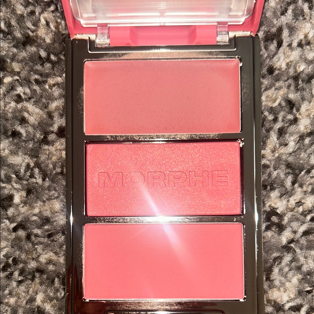 Morphe Cheek Thrills Blush Blind Date